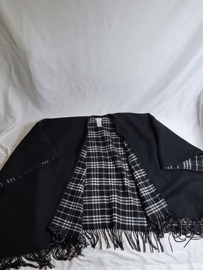 Burberry Reversible Cashmere Check Cape Poncho Black White Fringe One Size